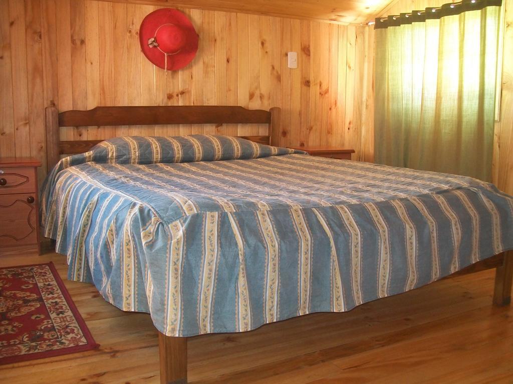 Hotel Hostal Austral Ancud Habitación foto